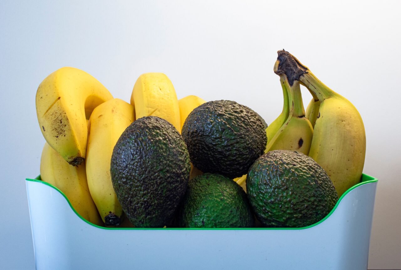 potassium rich foods bananas spinach avocado
