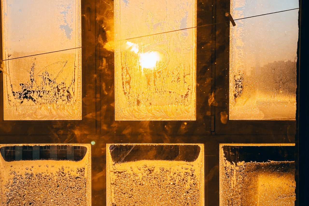 dry winter air indoors near a window